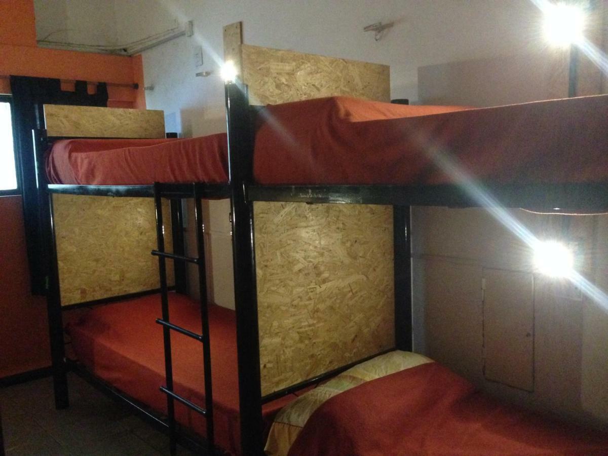 רוסאריו La Lechuza Hostel מראה חיצוני תמונה